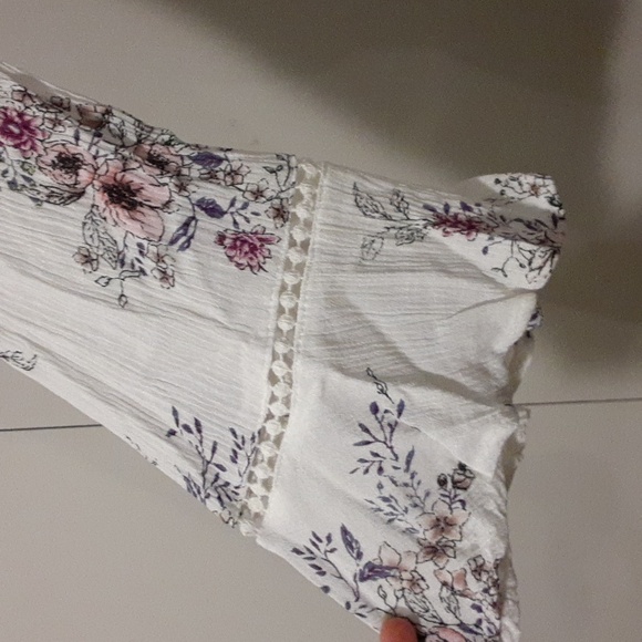 American rag v neck floral dress - Picture 5 of 8